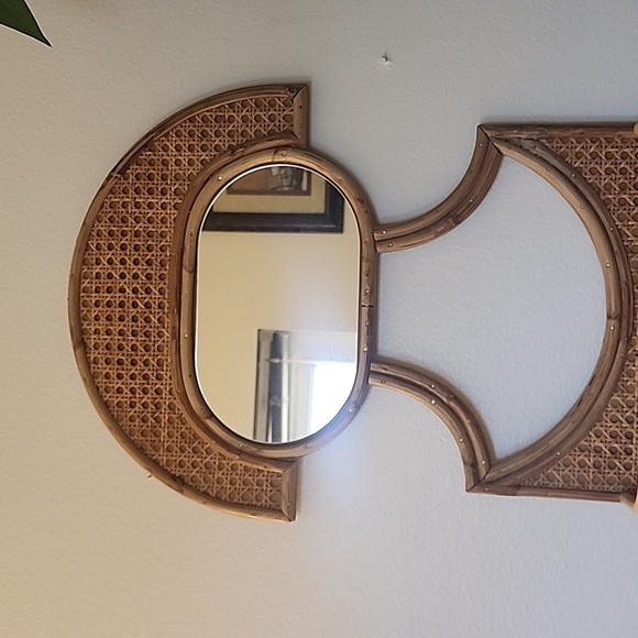 Opalhouse Mirror with basket Rattan material - Picture 4 of 7